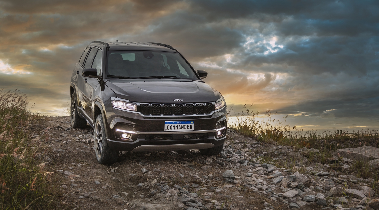 Jeep Commander Limited Td4x4 0005