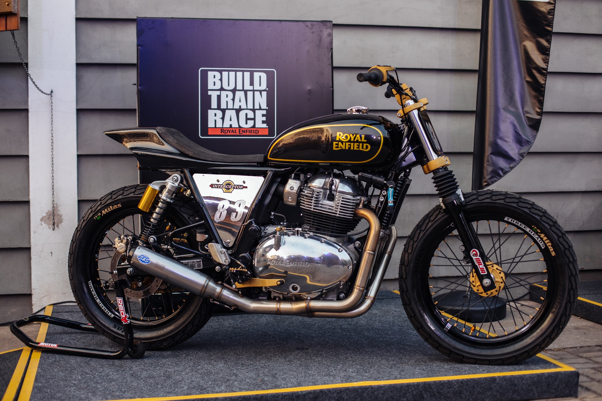 Moro Da Edna Prado para flat track