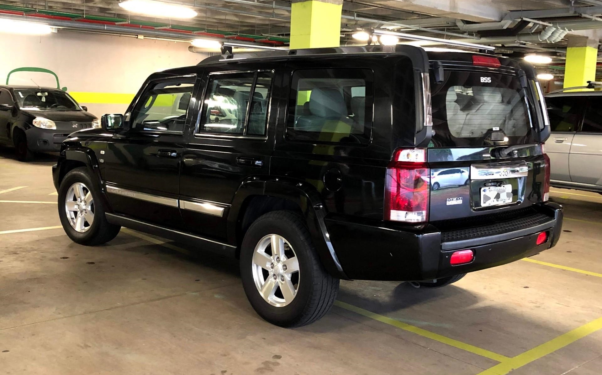 5.7 Limited Hemi 4x4 V8 16v Gasolina 4p Automatico Wmimagem21184883553