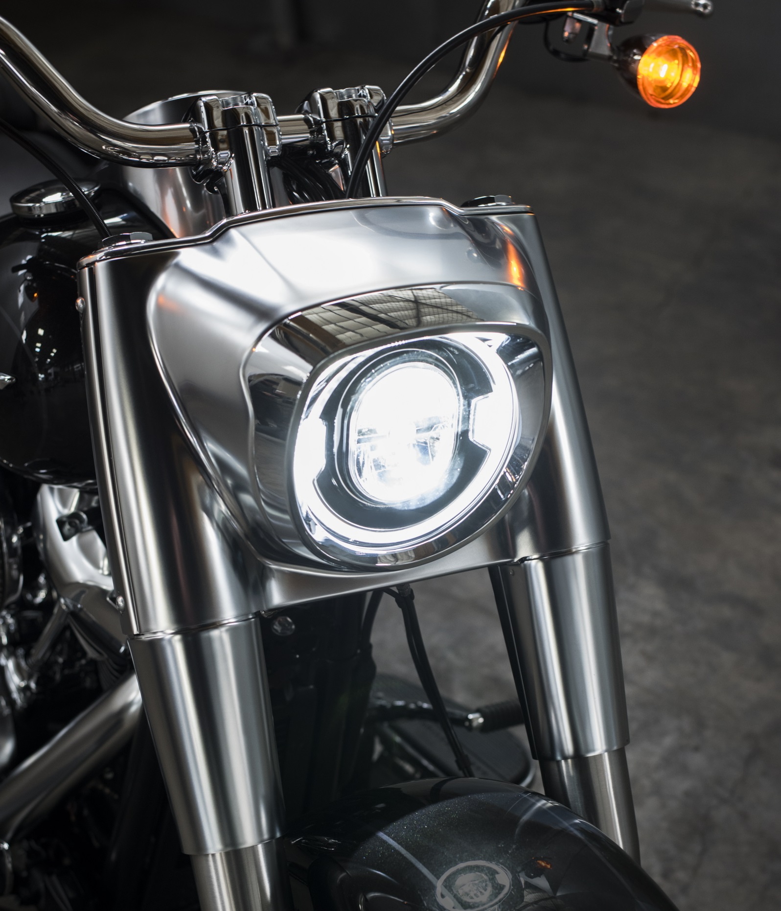 My18 Key Features. Flfbs 114