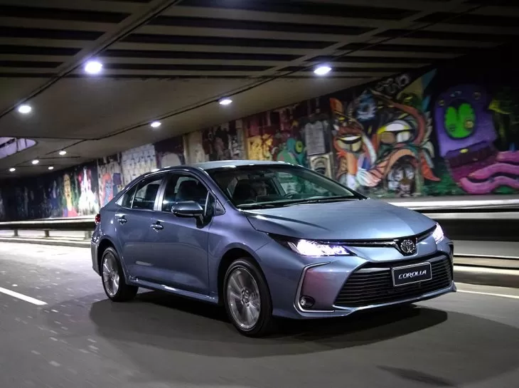 5 carros conhecidos que já têm versão eletrificada