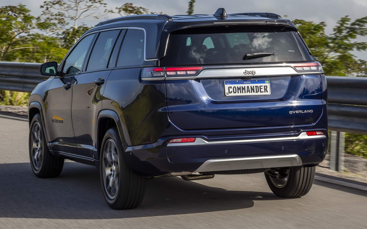 Jeep Commander Overland Flex 0003