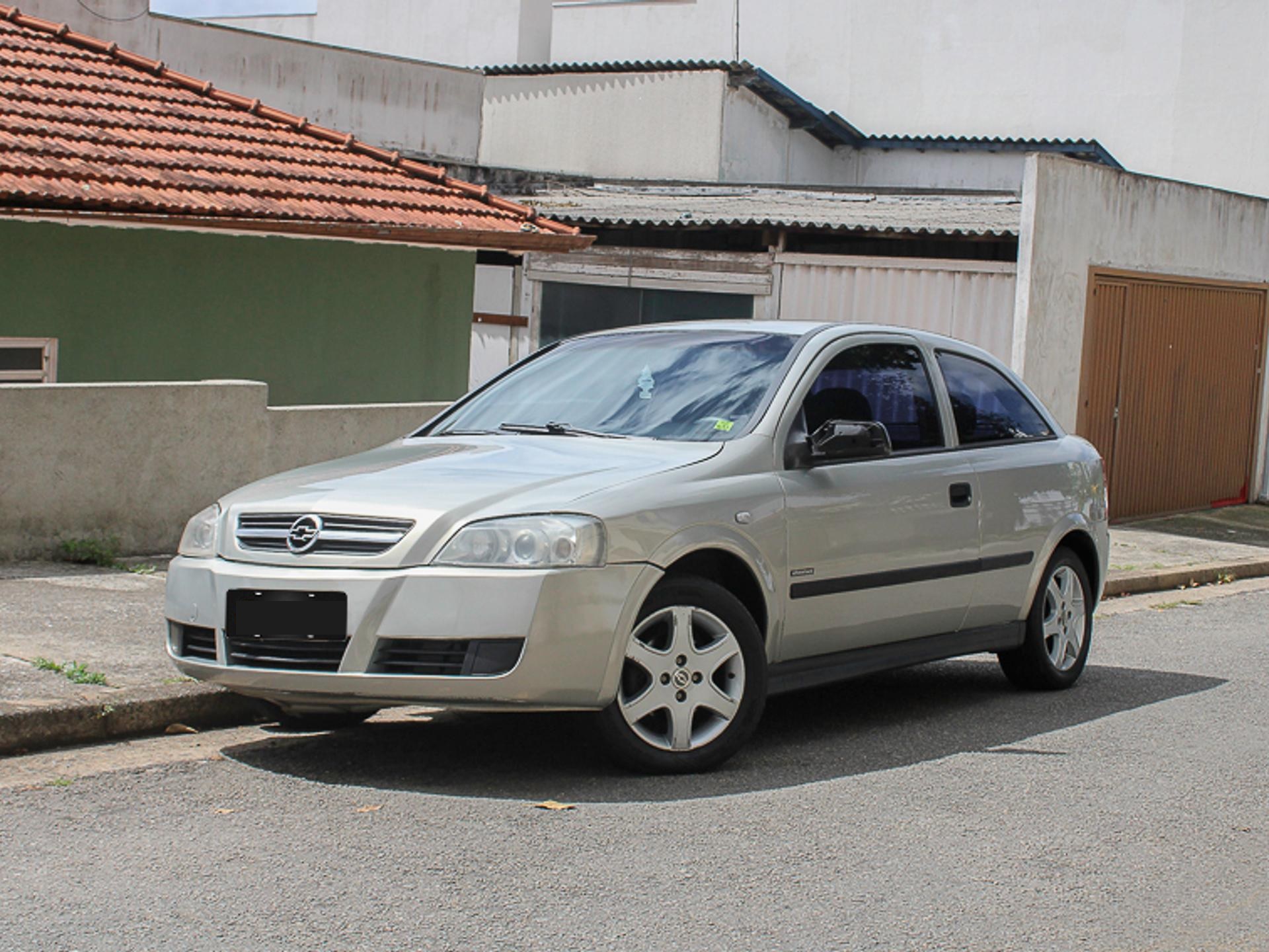 Chevrolet Astra - carros de graça