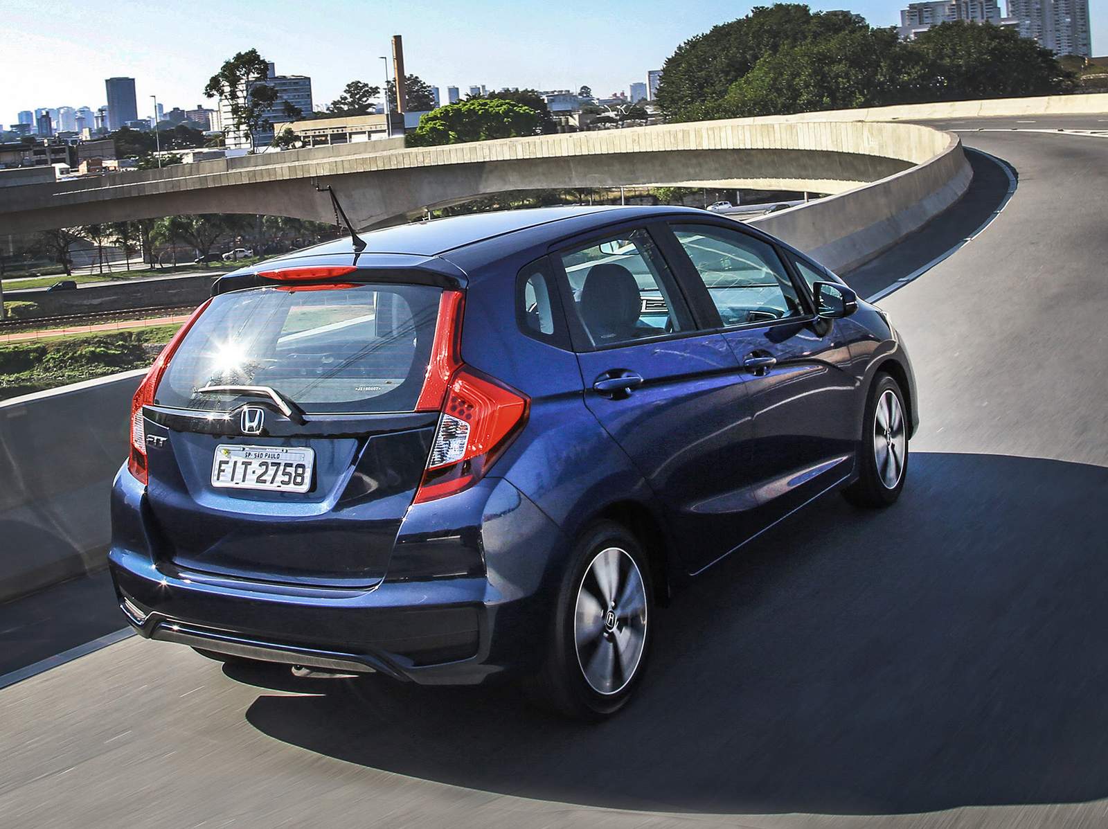 Honda Fit 2018 (4)