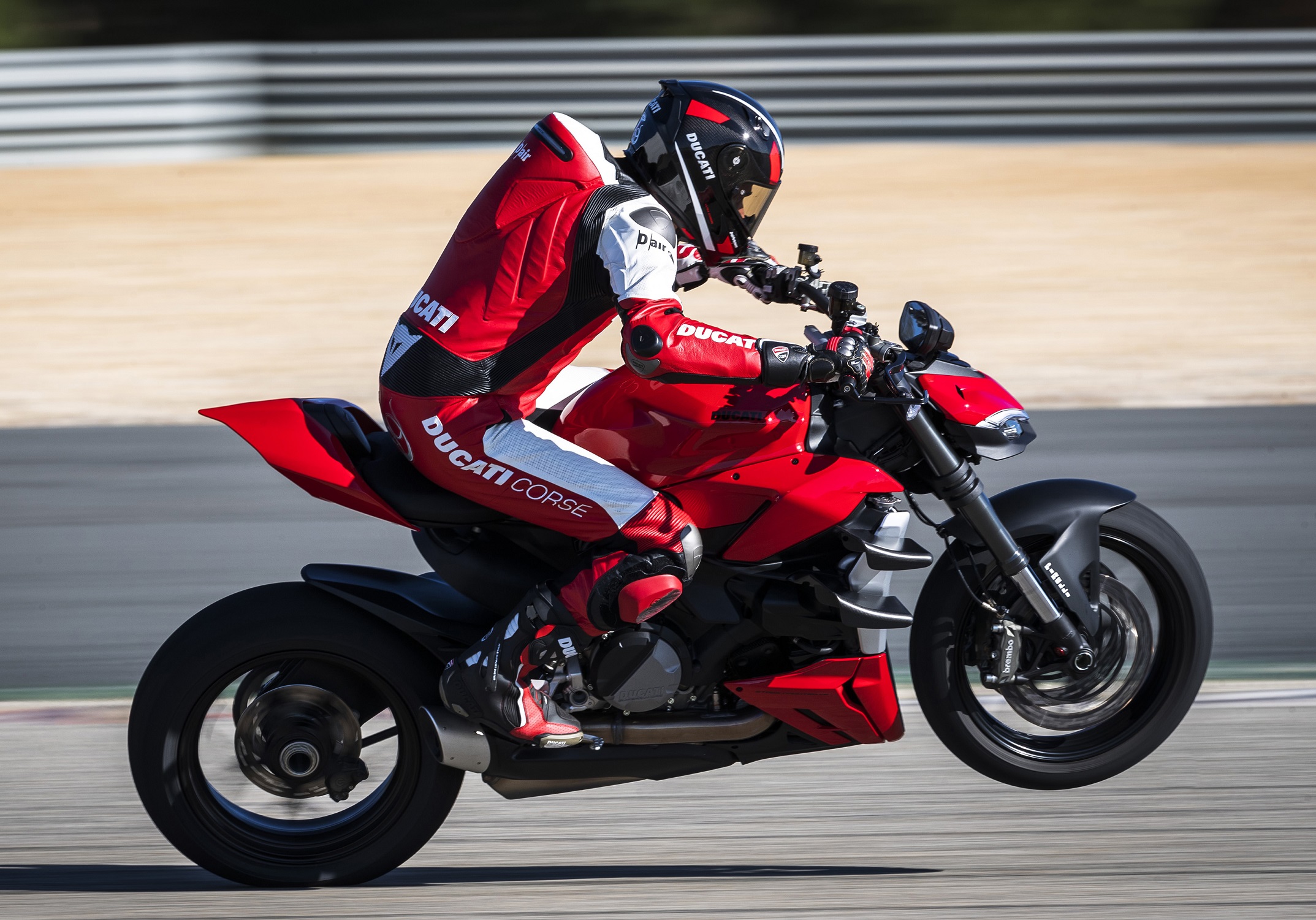 Ducati Streetfighter V2 (6)