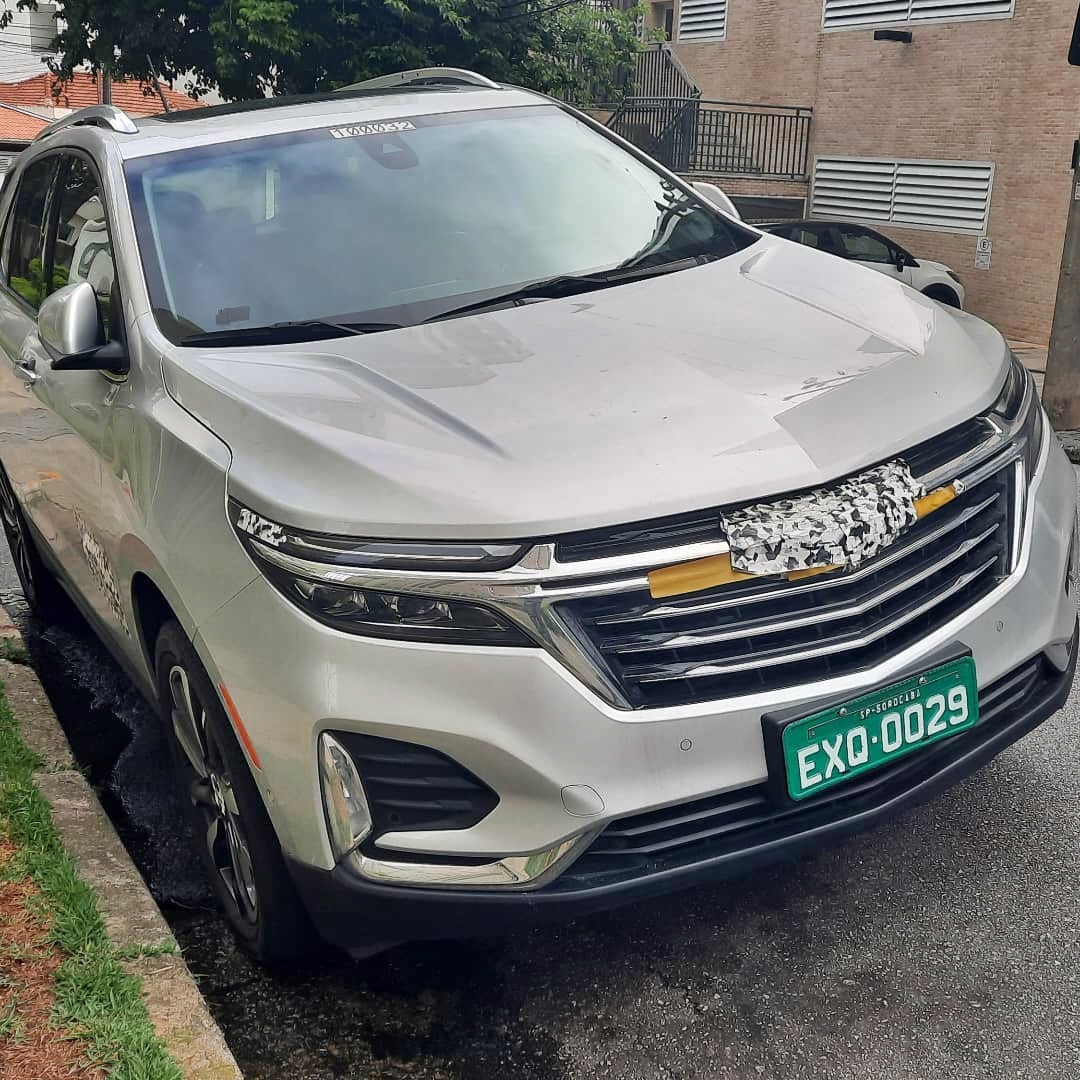 Flagra Chevrolet Equinox (2)