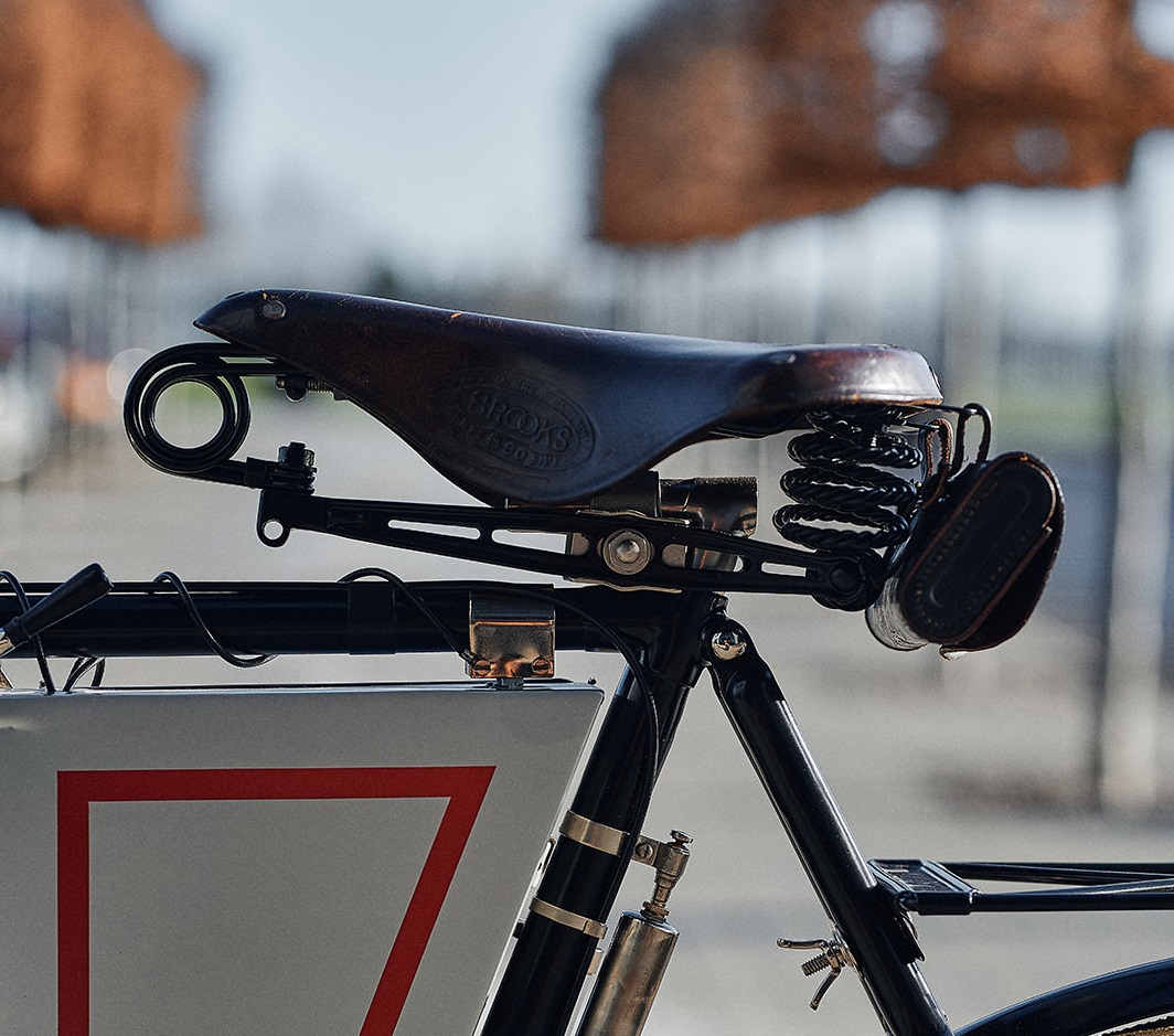 Triumph 1901 Factory Shoot