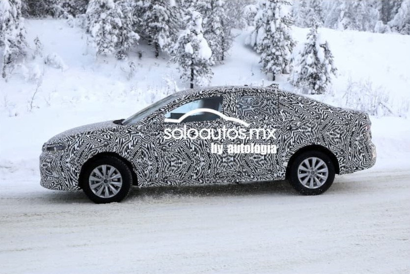  Modelo foi flagrado bastante camuflado durante testes em áreas extremamente geladas da Suécia