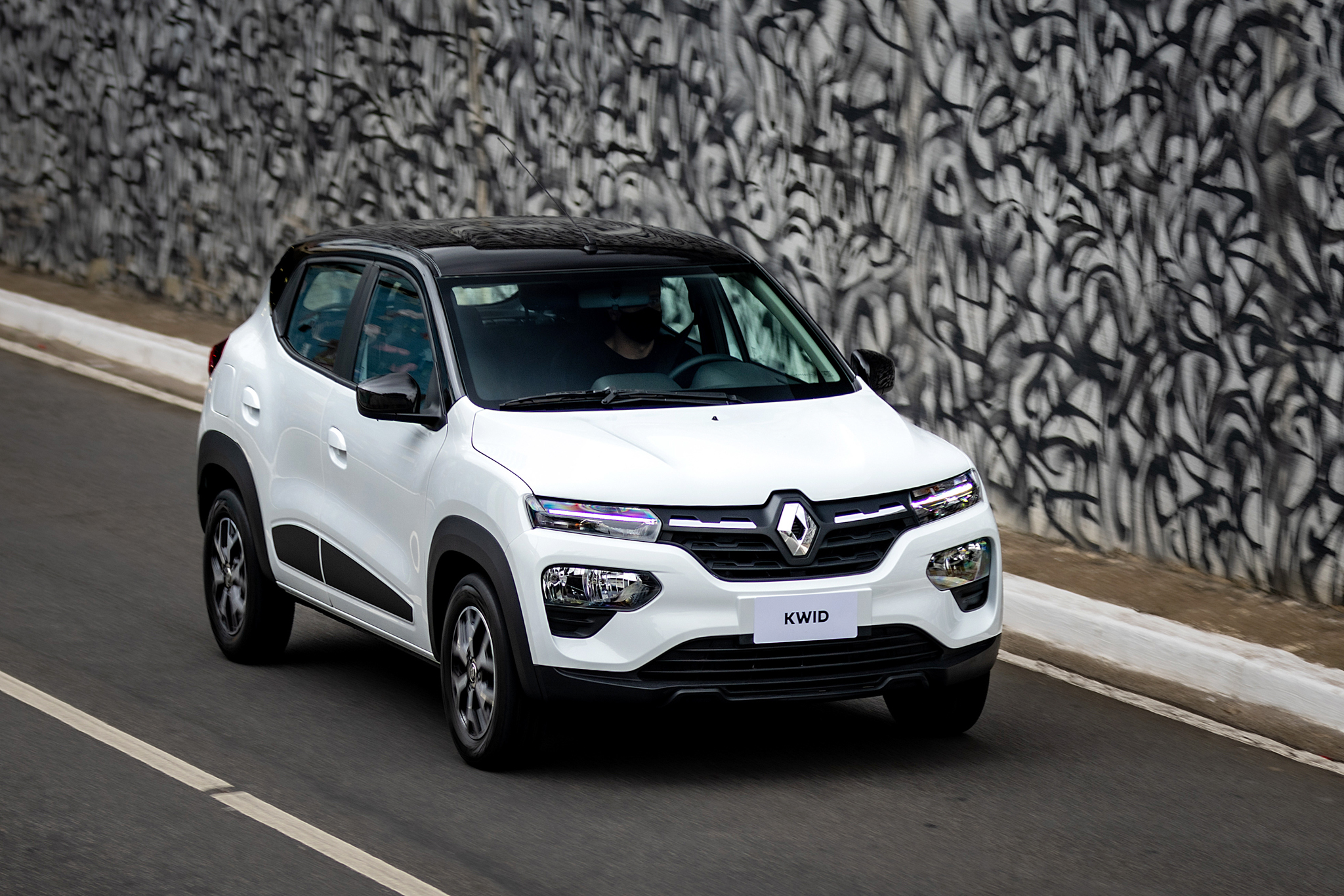 Renault Kwid Intense Biton. Foto: Rodolfo Buhrer/ La Imagem / Renault