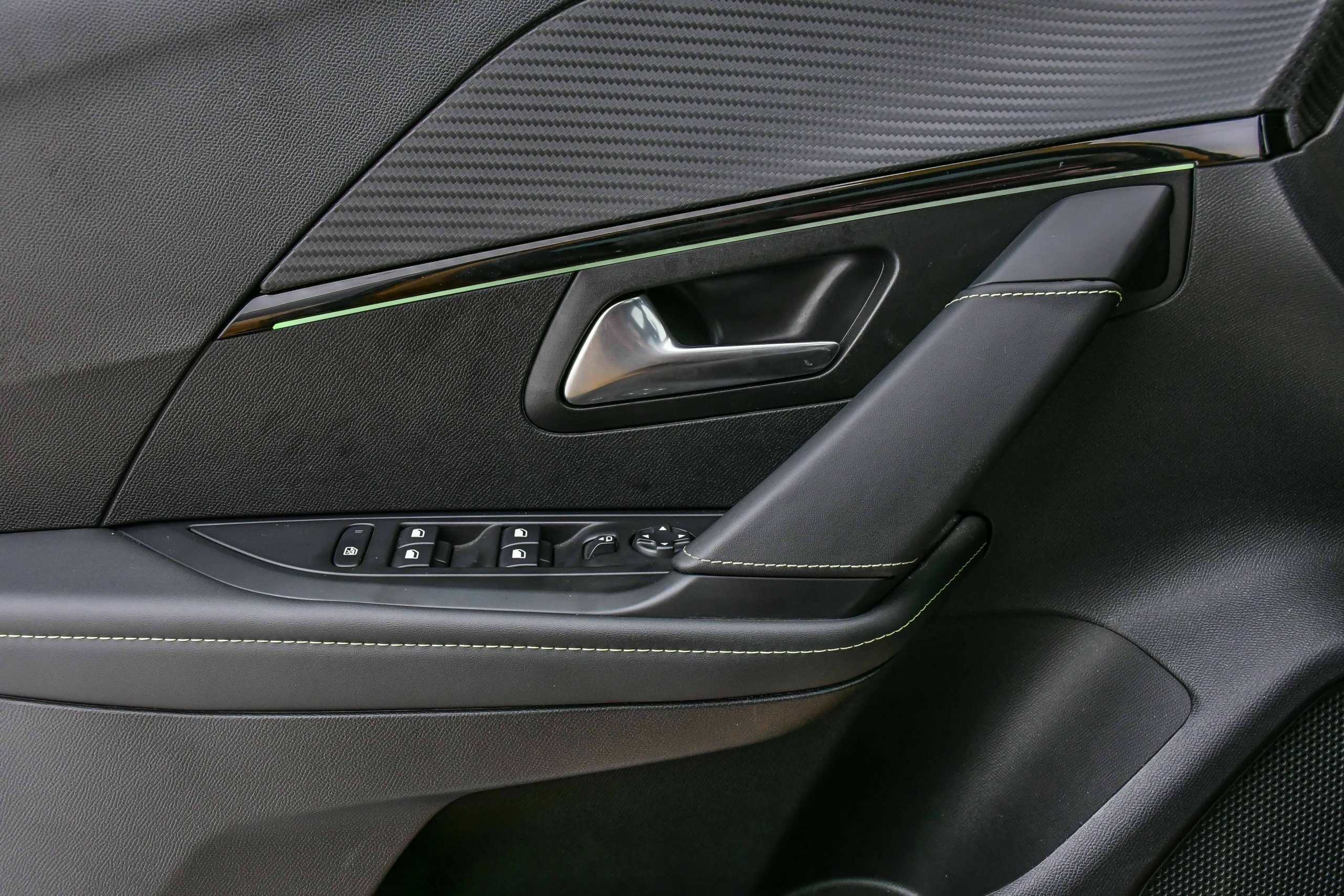 Peugeot 208e Gt 0075