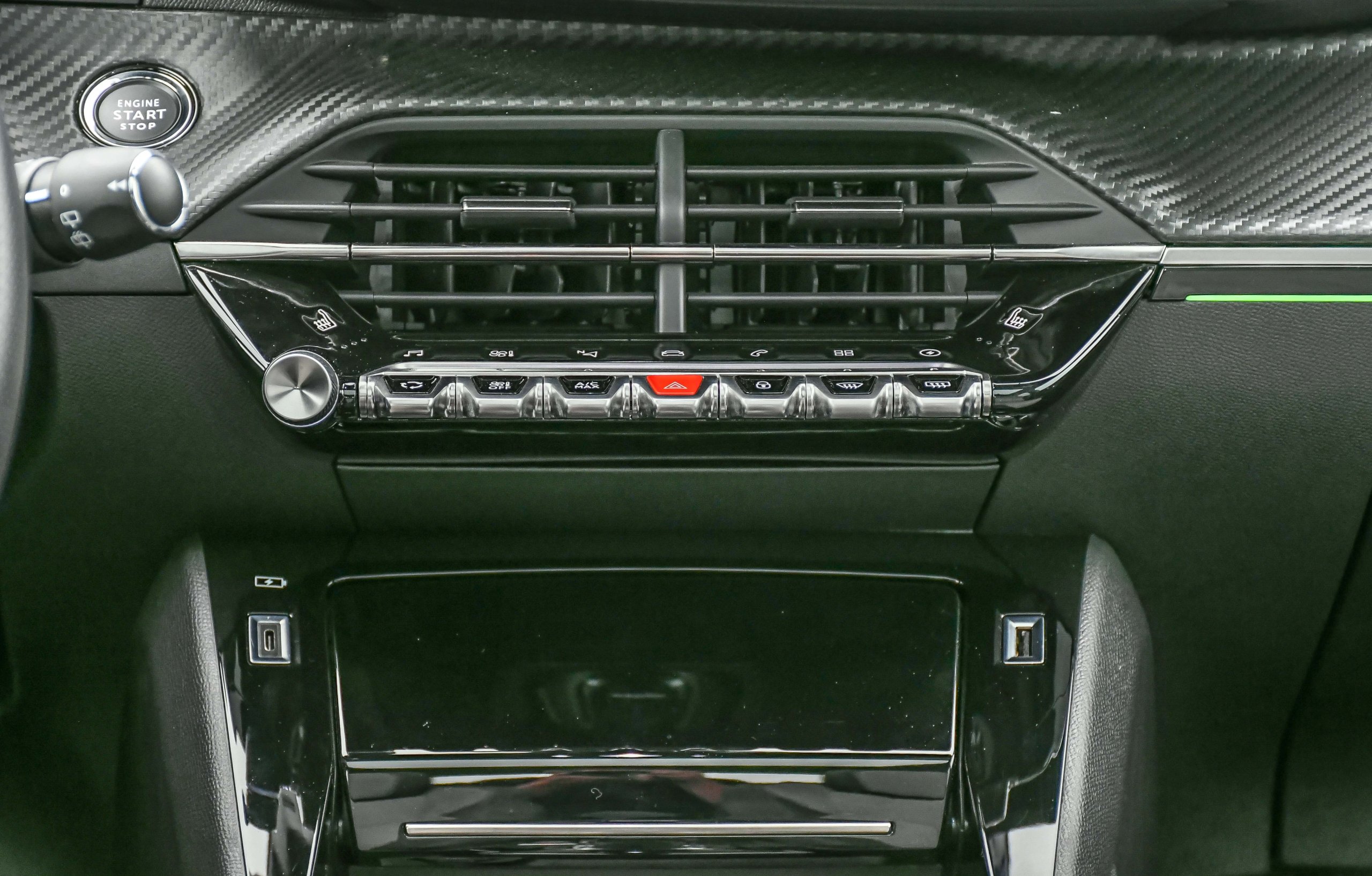 Peugeot 208e Gt 0040