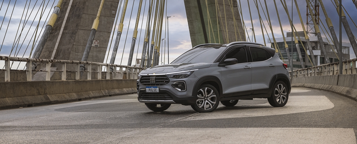  Fiat Pulse Impetus é a versão topo de linha do SUV compacto da marca italiana