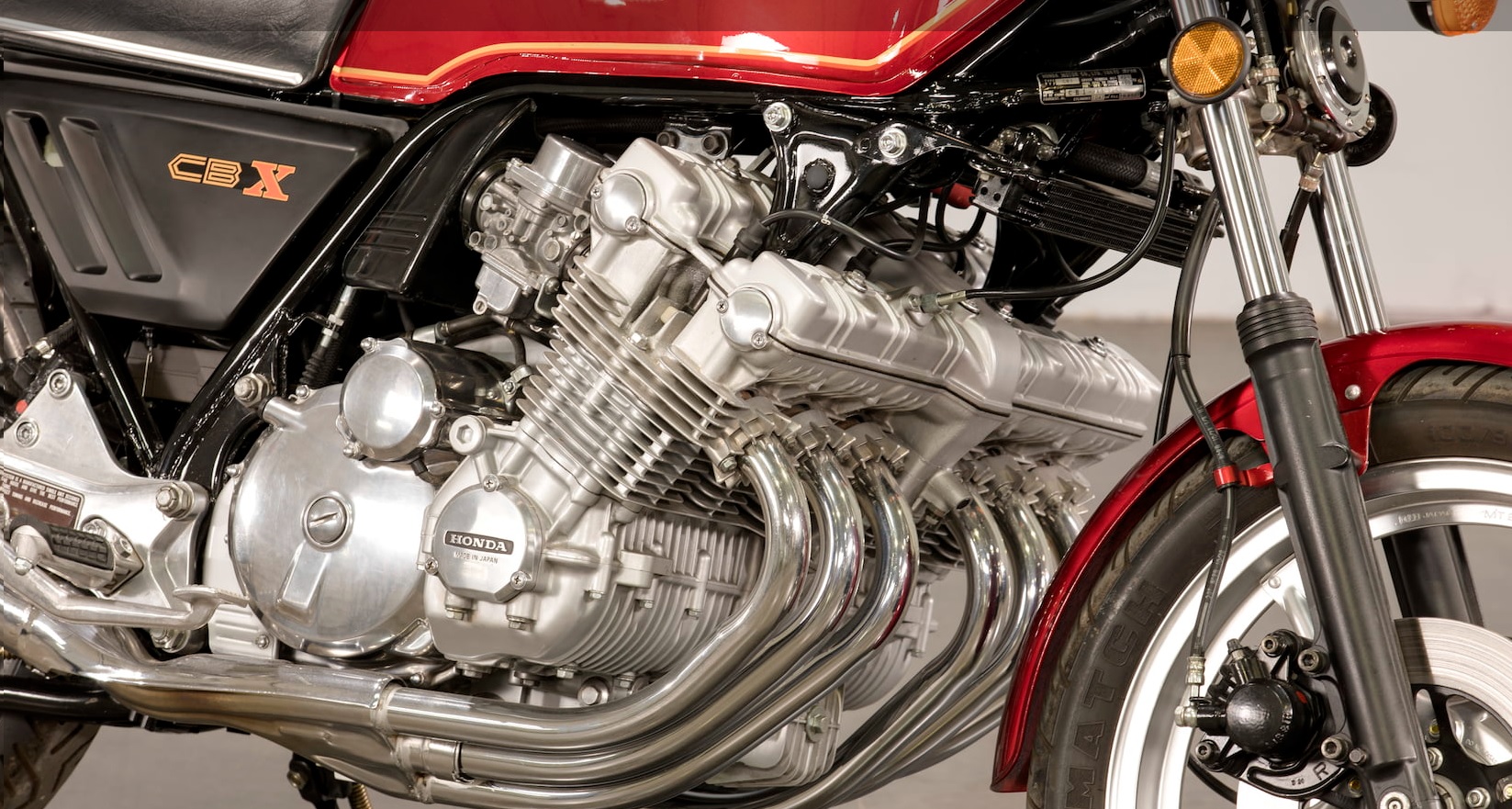 Tudo sobre a Honda CBX 1050: A Lenda que Marcou Época - Retornar -  Transformando Vidas