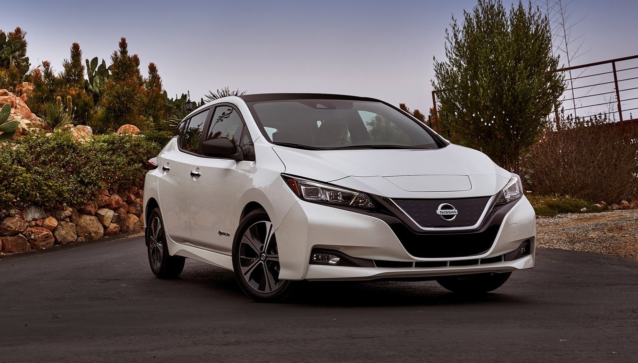 Nissan Leaf segmento de carros elétricos e híbridos
