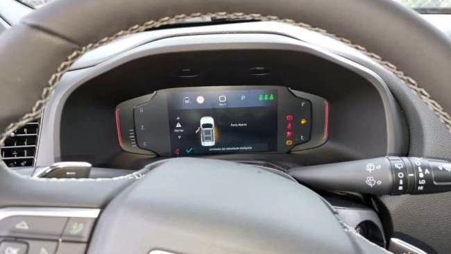  Painel de instrumentos digital do novo Renegade é o mesmo de Compass, Commander e Fiat Pulse