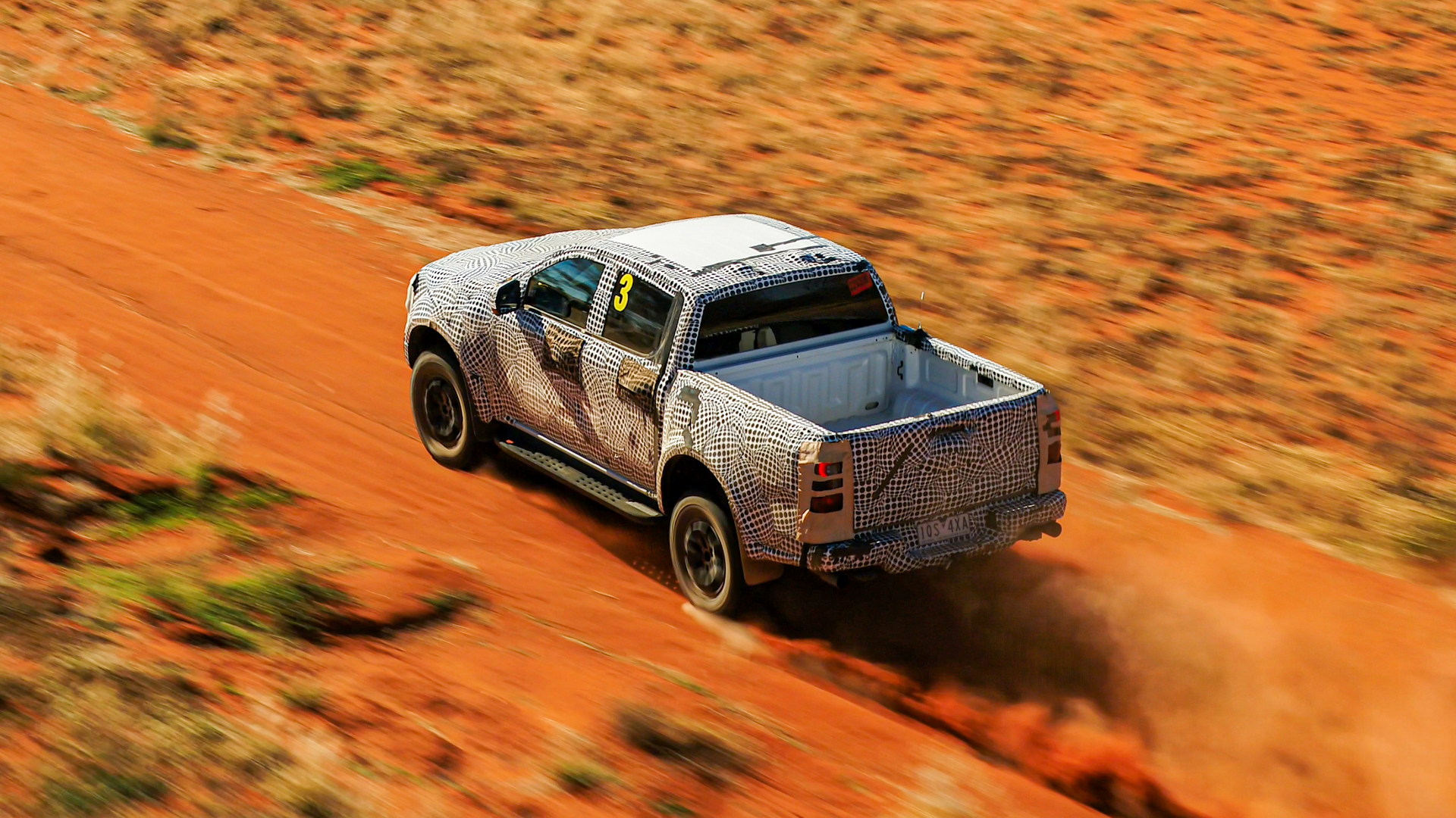  Ford Ranger Raptor começa a ser mostrada oficialmente em teasers da montadora