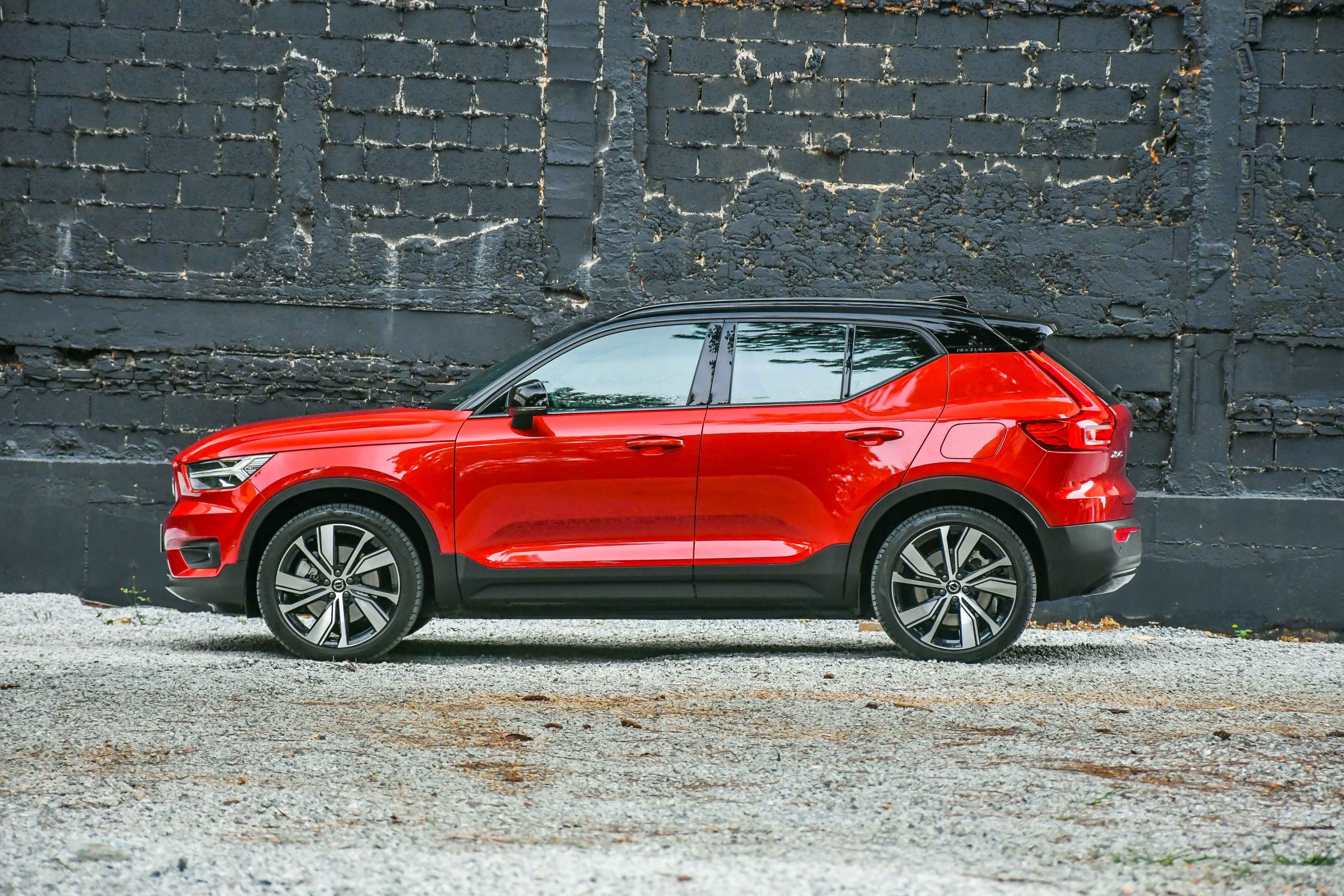  Volvo XC40 elétrico tem autonomia de até 418 quilômetros, mas depende da pilotagem