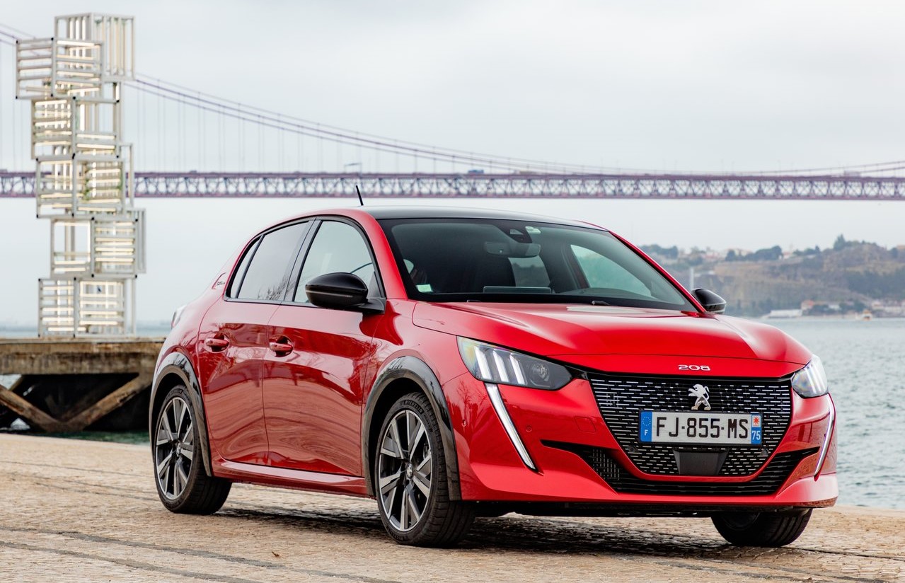 Peugeot 208 é Um Dos Modelos Mais Vendidos Da Stellantis Na Europa carros automáticos