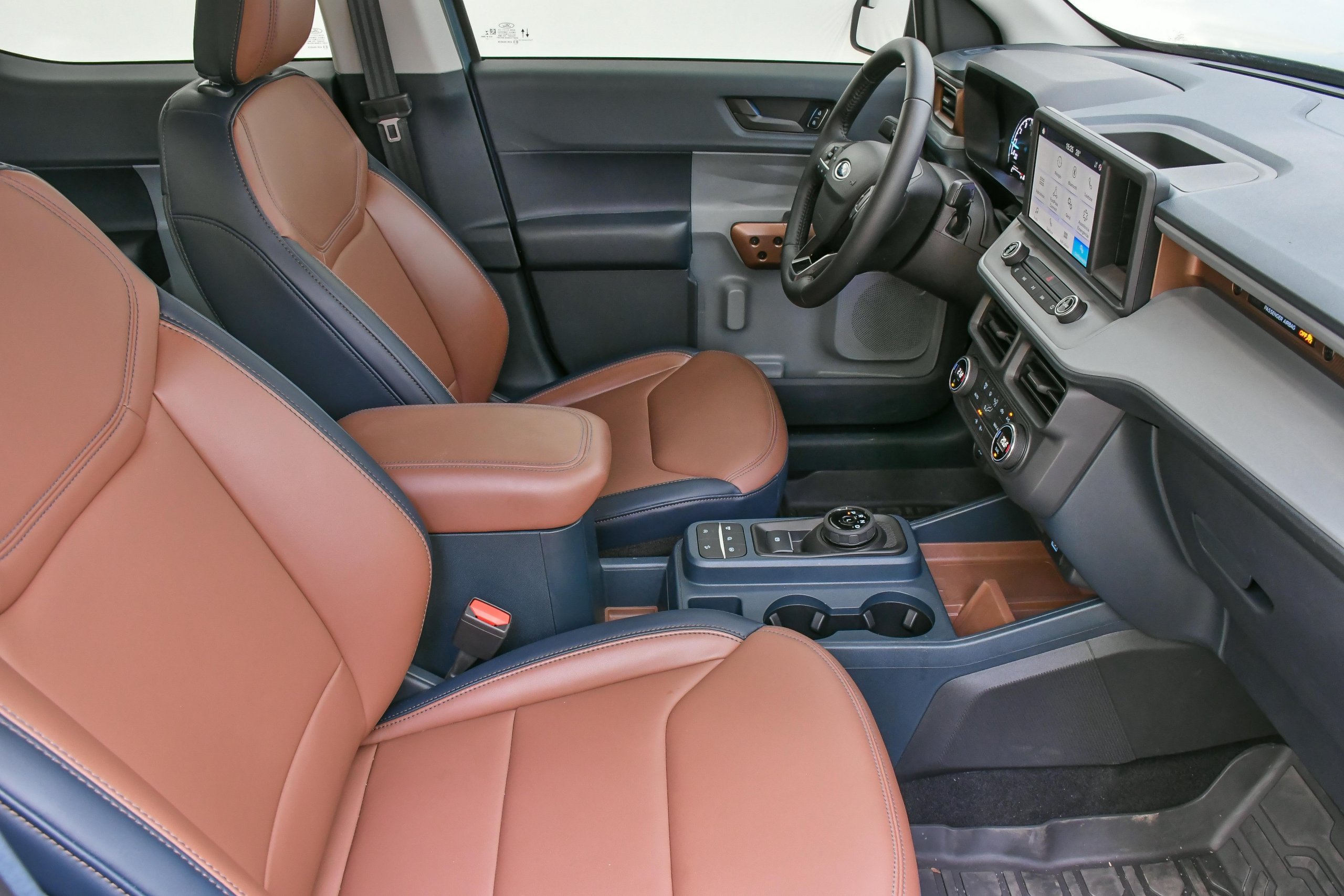 Ford Maverick Lariat Fx4 4404