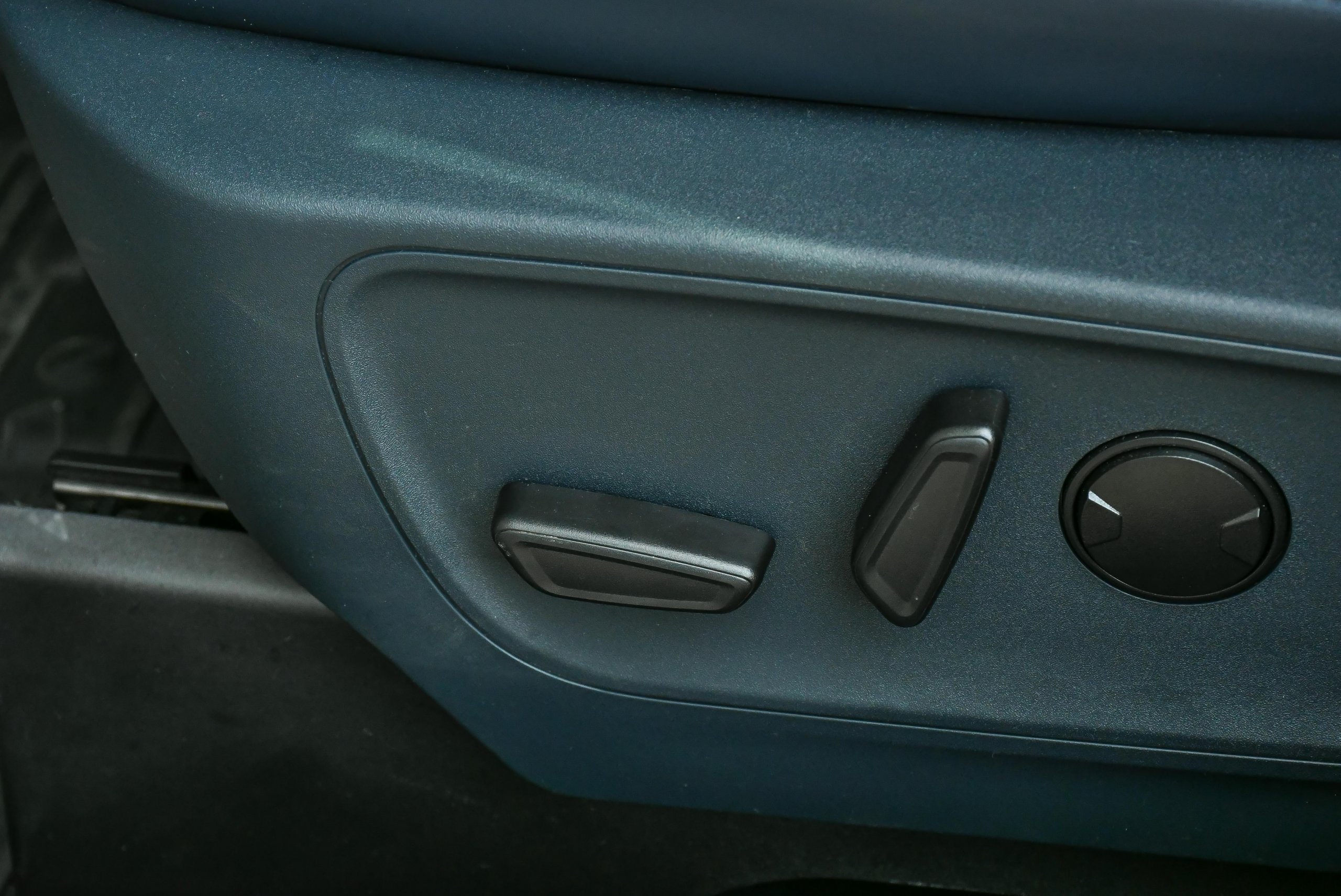 Ford Maverick Lariat Fx4 4446