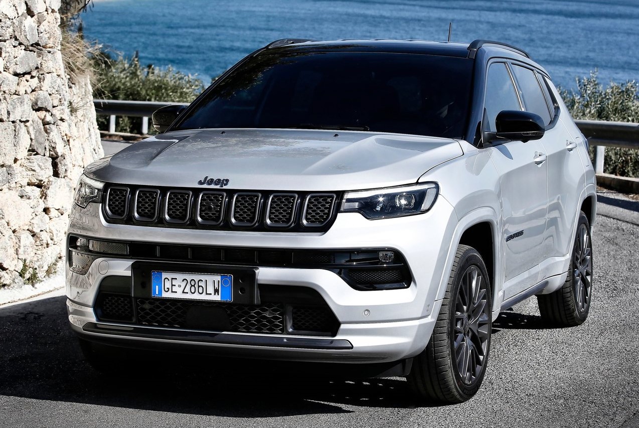 Novo vídeo mostra detalhes do Jeep Compass híbrido