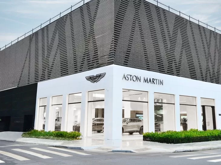 Aston Martin abre sua concessionária em São Paulo