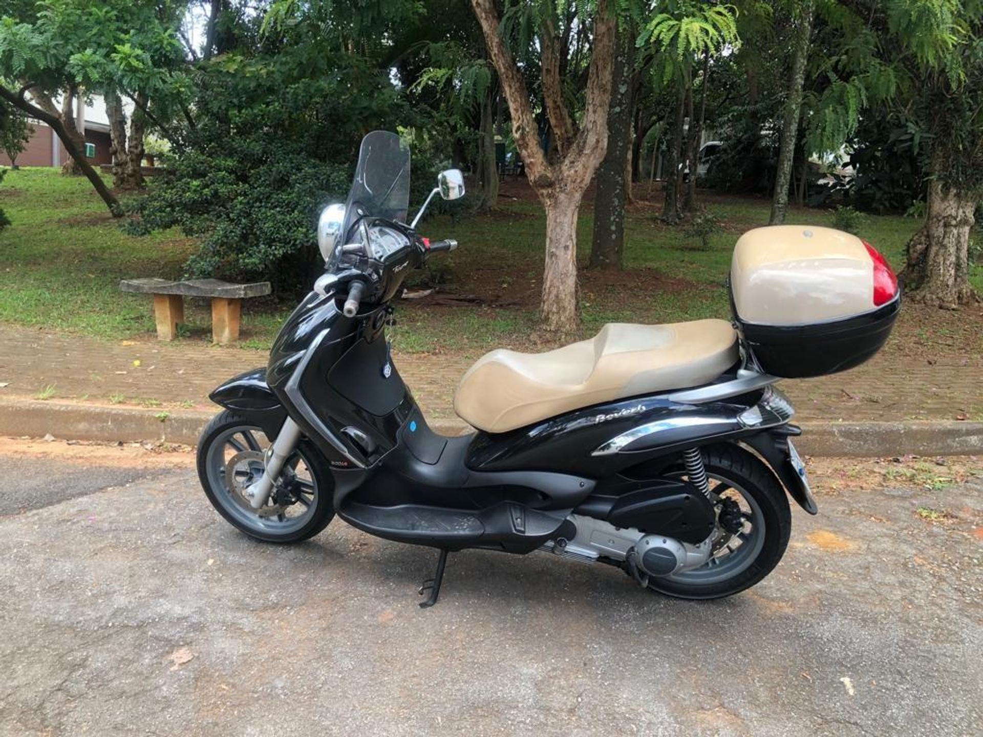 5. Piaggio Beverly Tourer 300