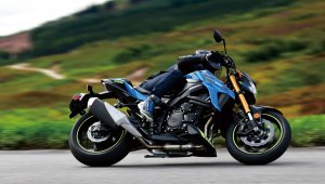 Suzuki Gsx S 750 2023 (1)