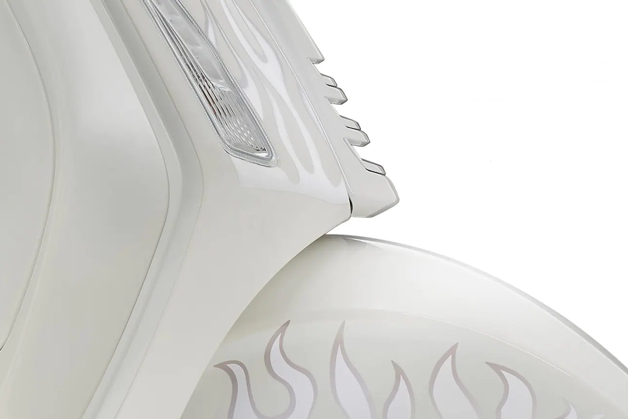 Piagio Vespa Justin Bieber (4)