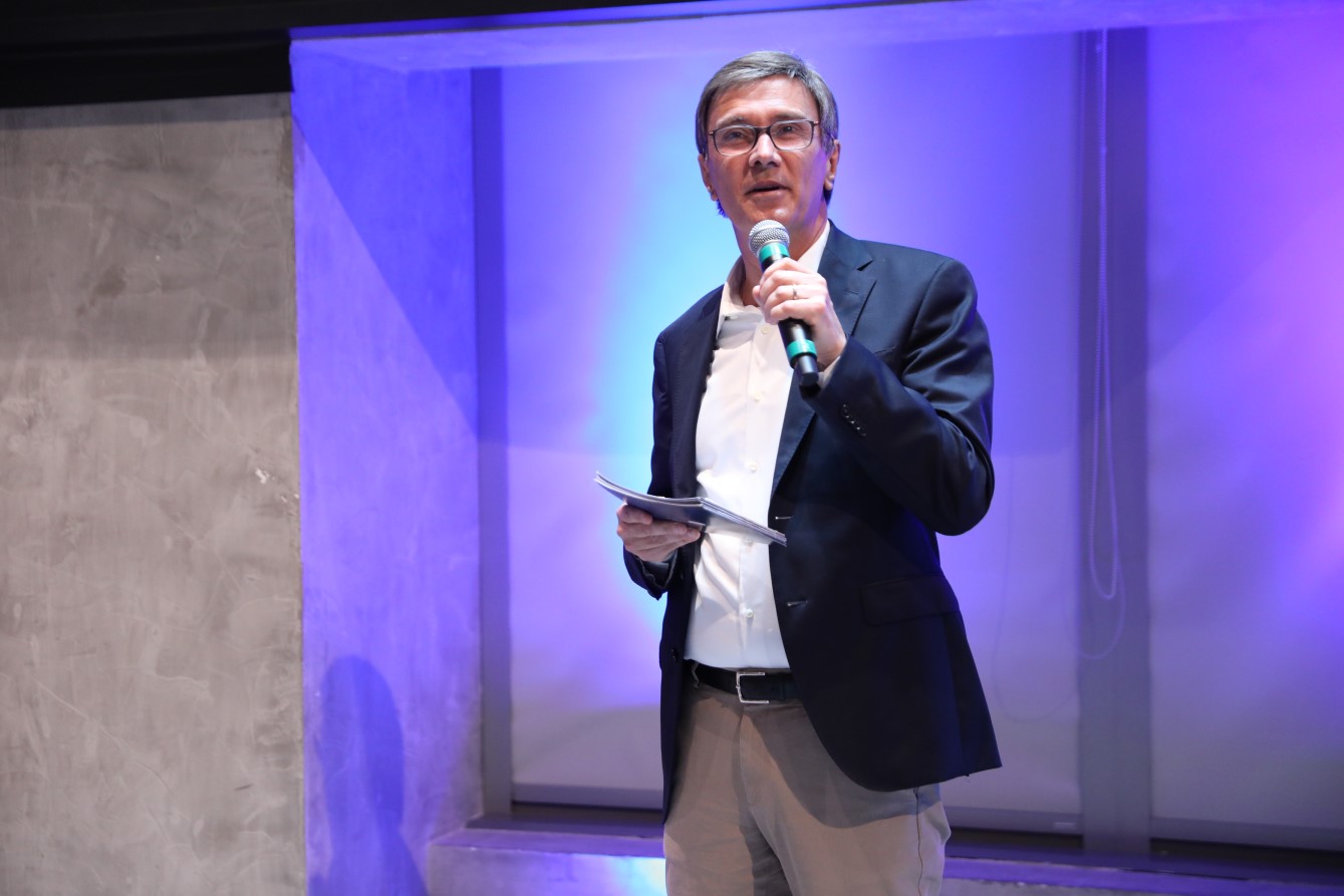 François Dossa, Diretor De Estratégia E Sustentabilidade Da Jaguar Land Rover, Quer Novos Parceiros