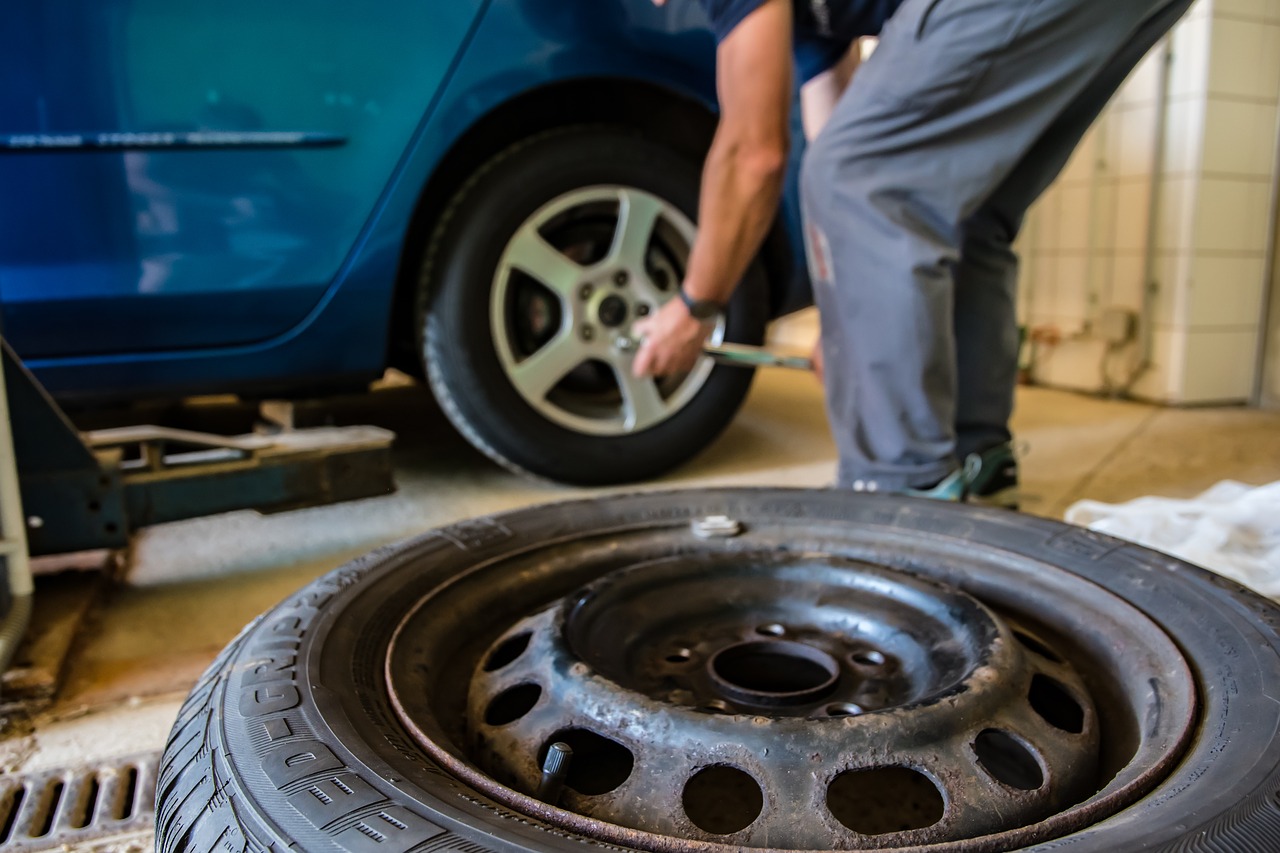 Maio Amarelo é um movimento internacional que acontece todos os anos para conscientizar motoristas sobre comportamentos mais seguros
