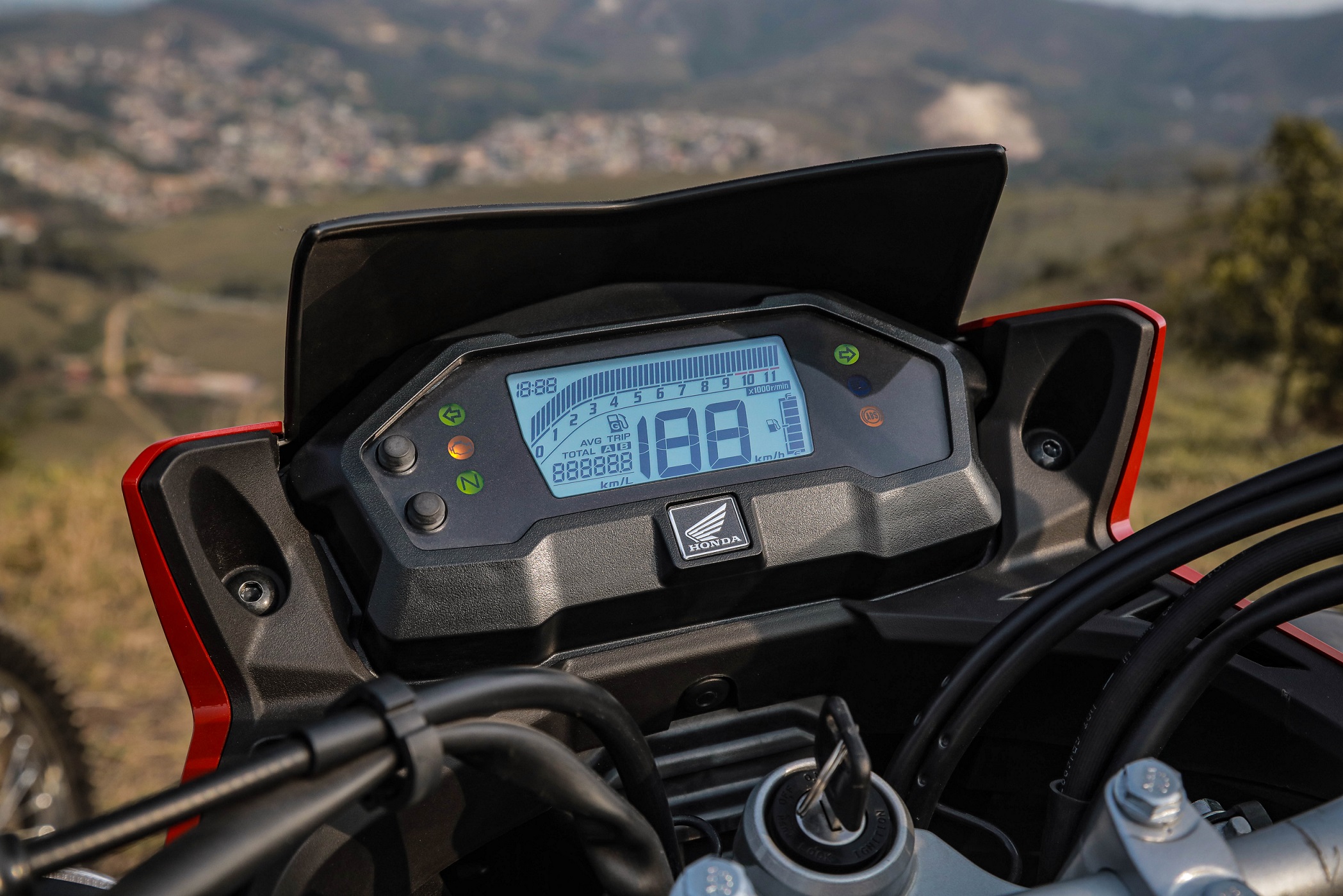 Xre 190 Adventure Det (16)