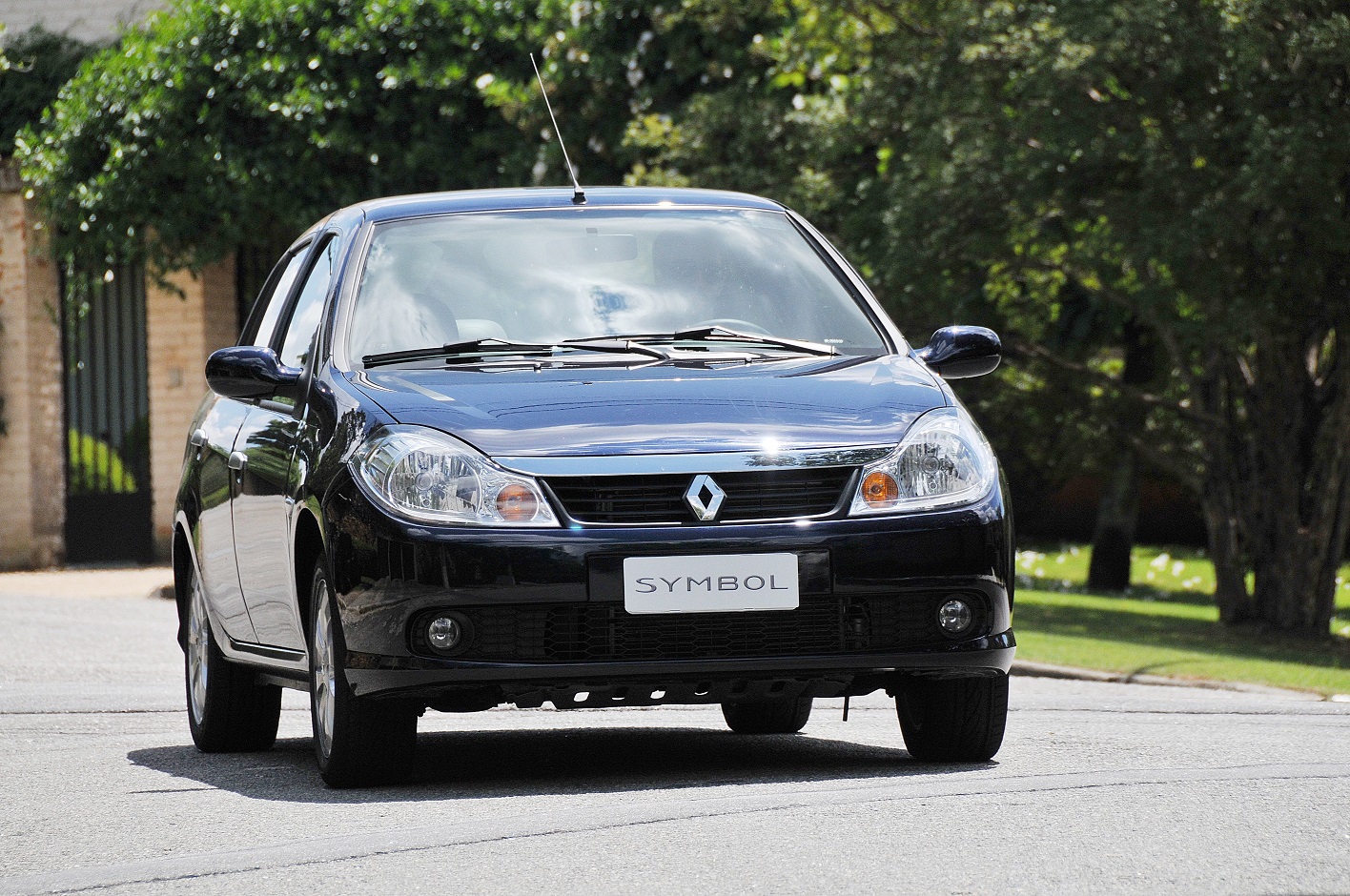 Renault Symbol carros que tiveram vida curta