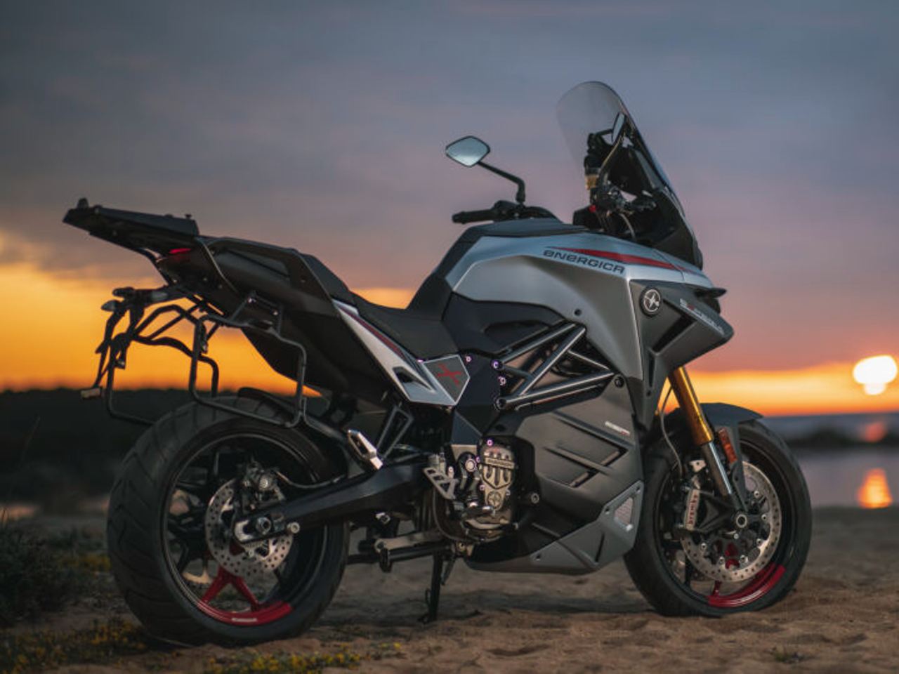 Energica Experia Green Tourer (6)