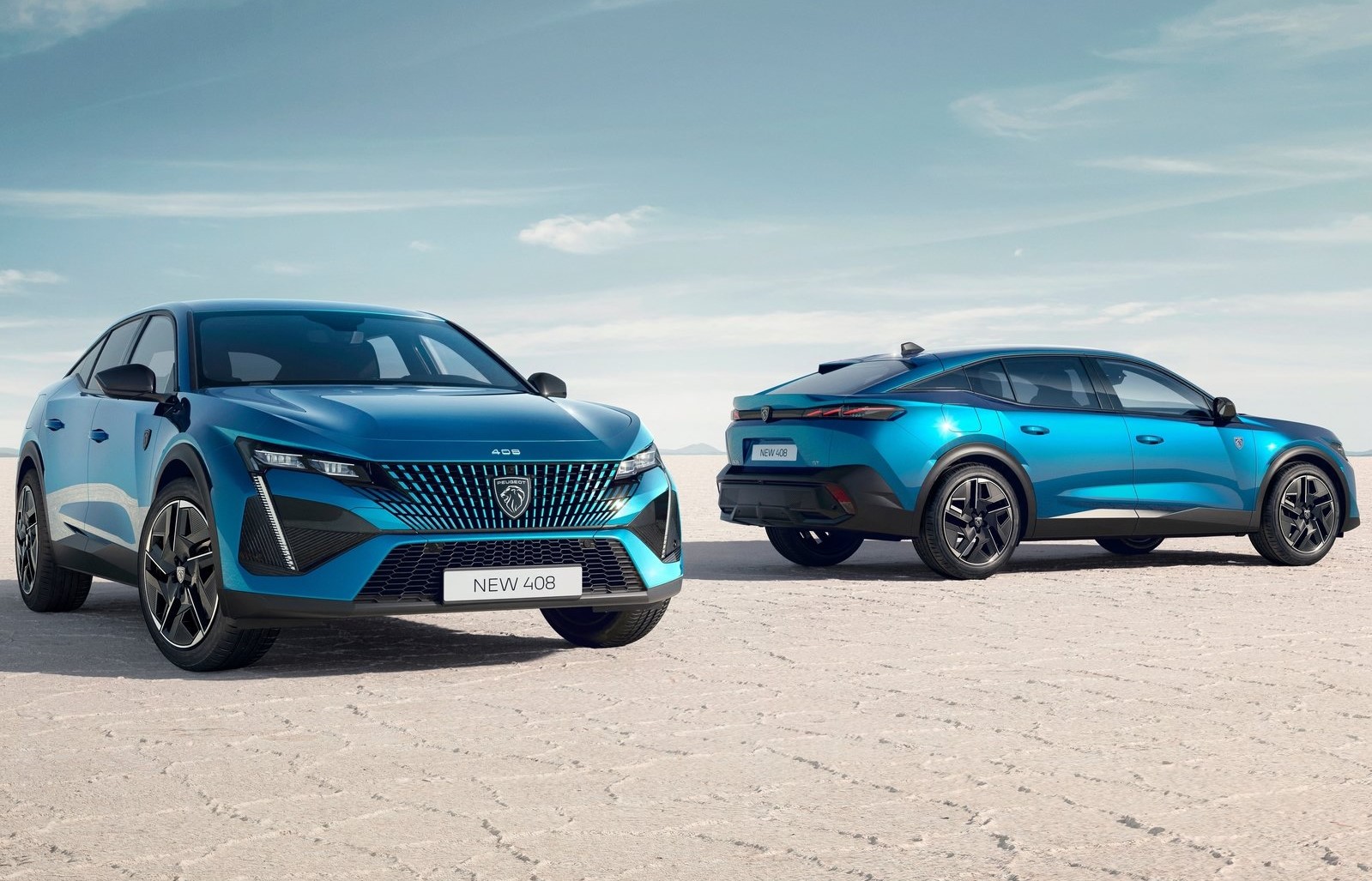 Peugeot 408 Hybrid (1)