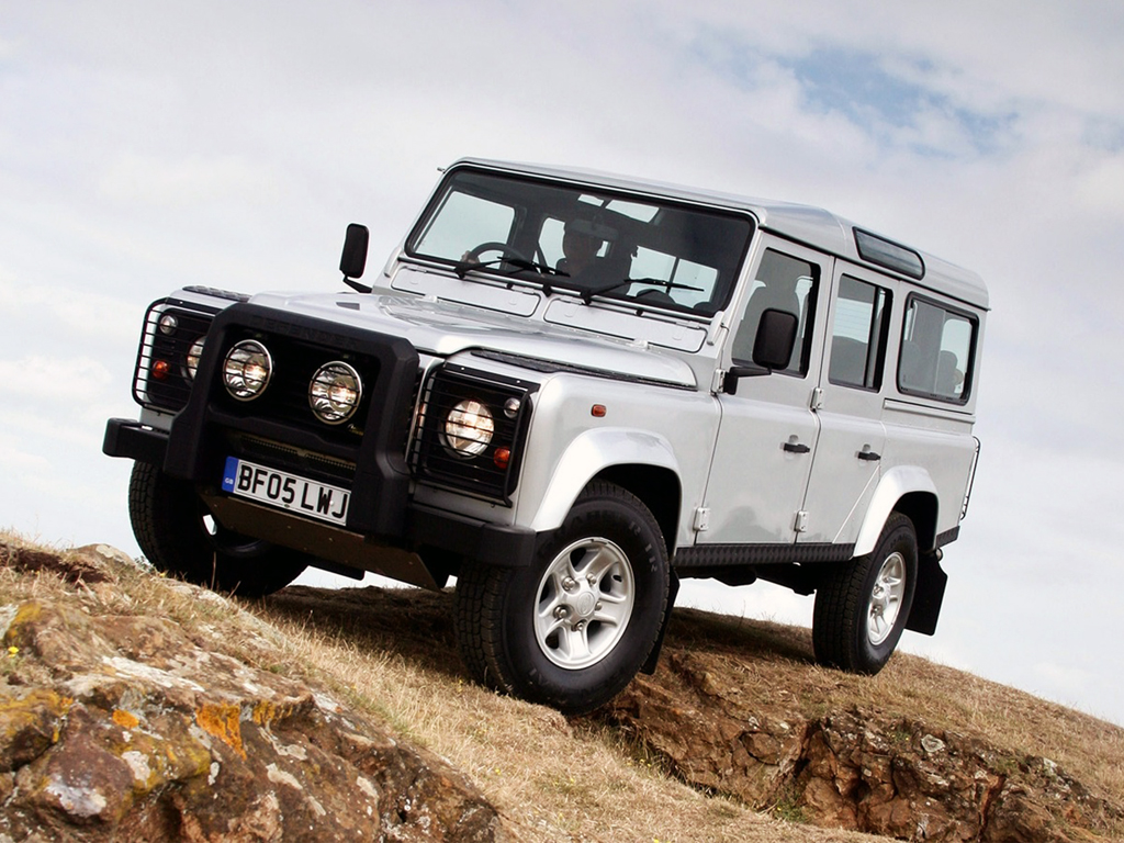 Land Rover Defender Silver Limited Edition 34