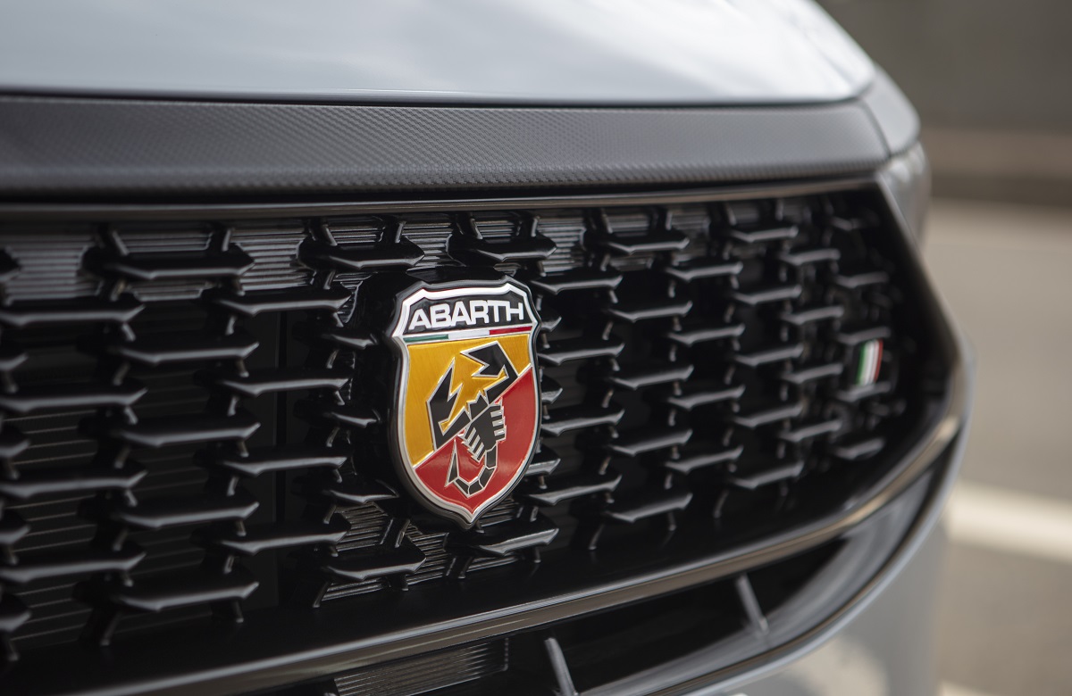 Novo Pulse Abarth