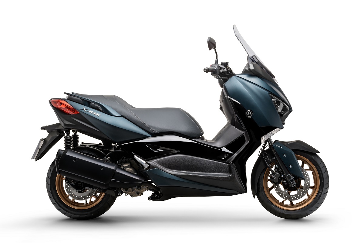Yamaha XMax 250 2023 Matt Green Lateral Direita
