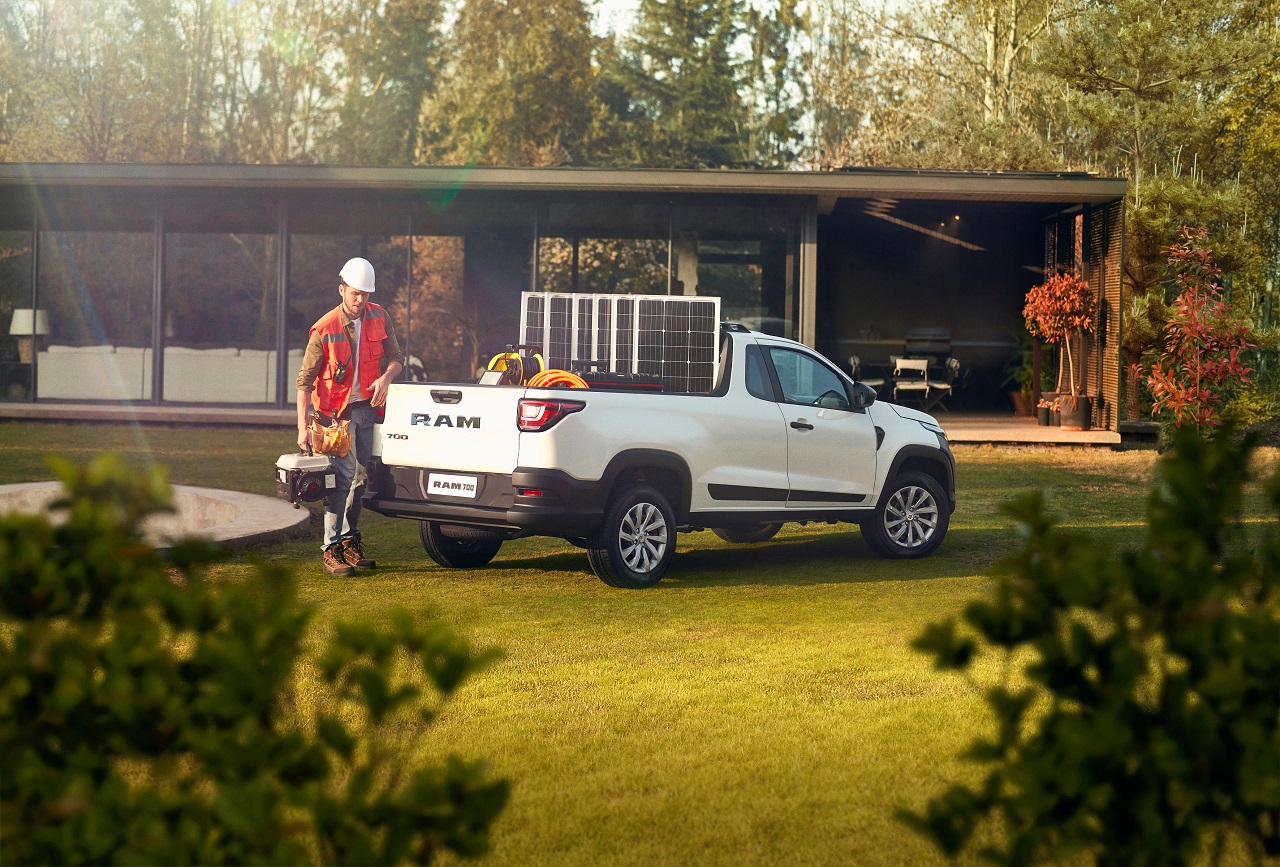 Ram 700 Slt Regular Cab