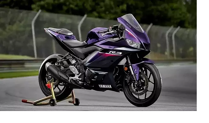 Yamaha R3 2023
