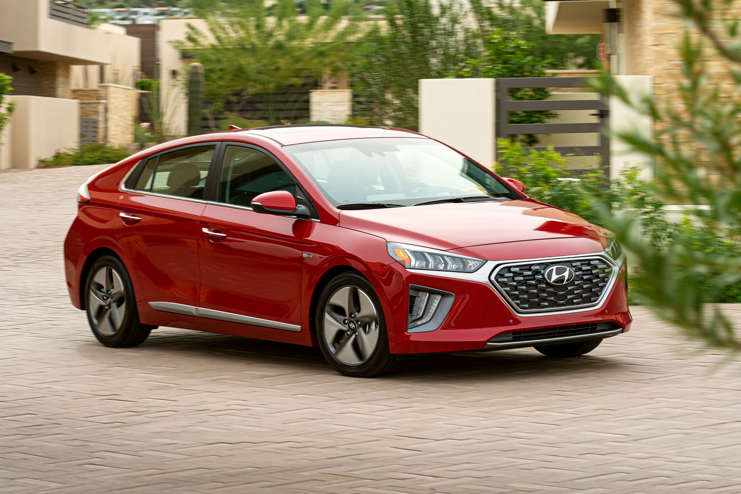 Hyundai Ioniq 1
