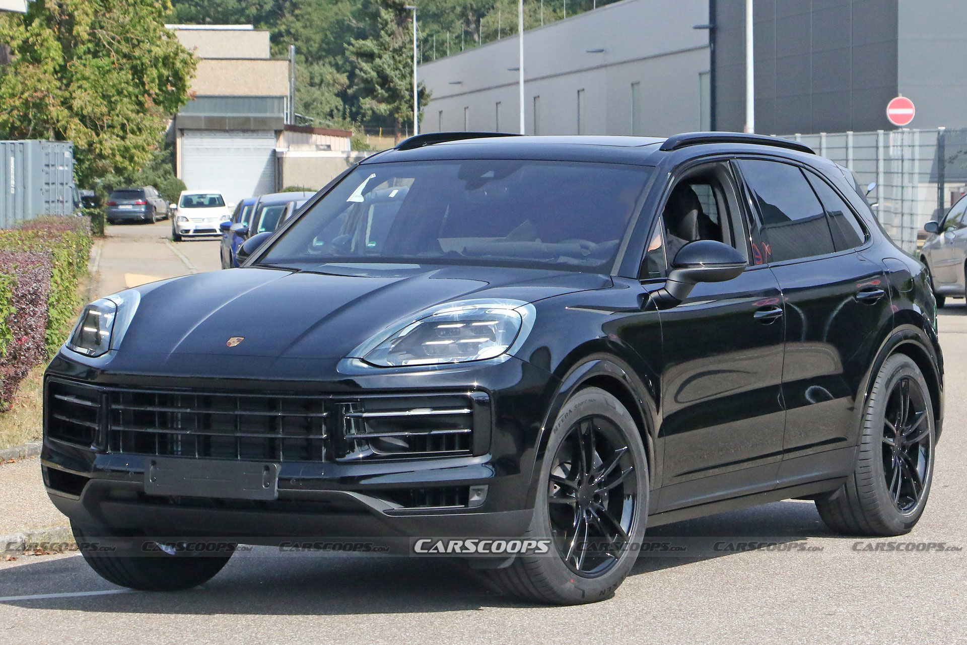 Porsche Cayenne 1