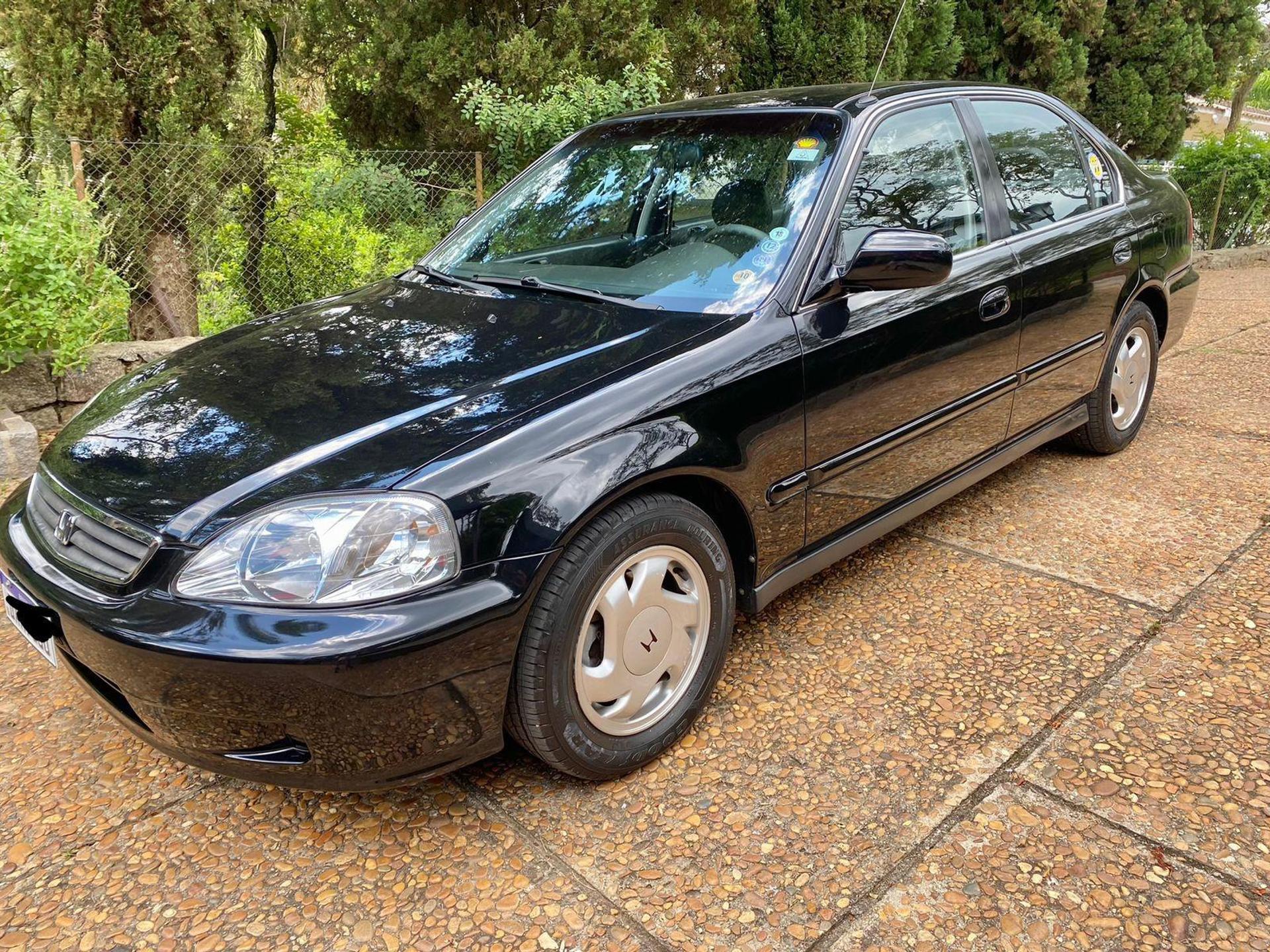 Honda Civic cinco carros bacanas no estoque da motors