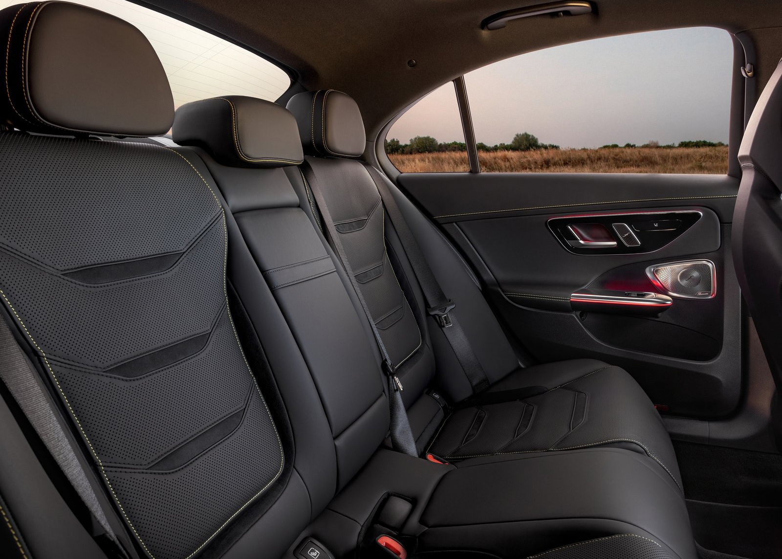 Mercedes Benz C63 S Amg E Performance 2023 1600 17