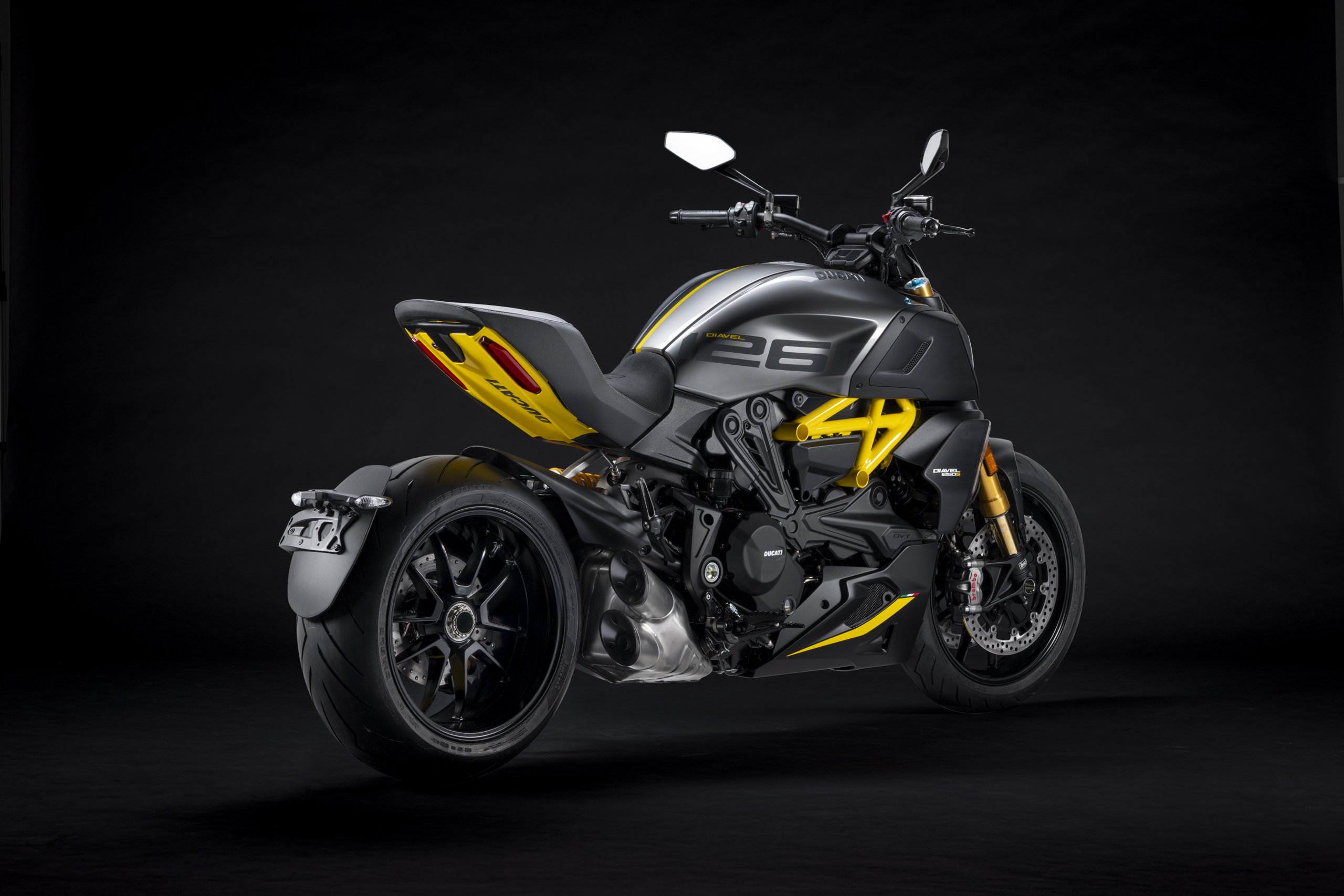 Ducati Diavel Black And Steel 5