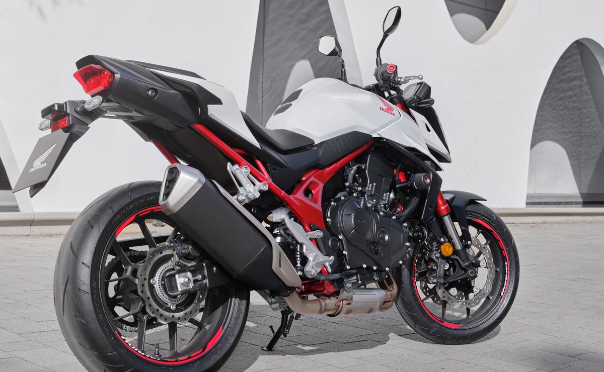 Roadster Honda CB750 Hornet