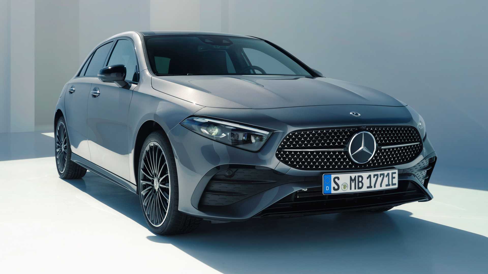 Mercedes-Benz A Klasse 2023 (1)