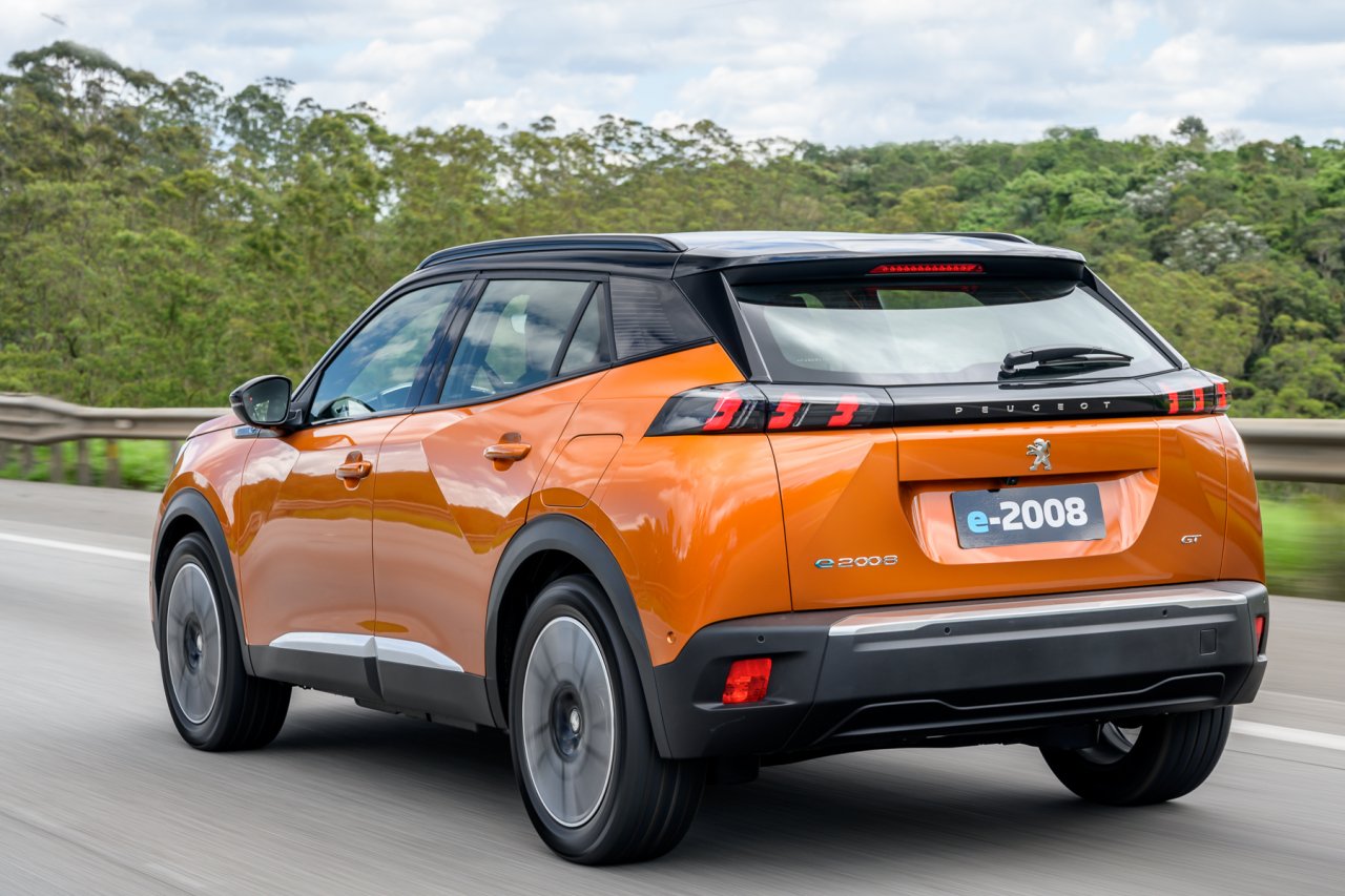 Peugeot E 2008 2