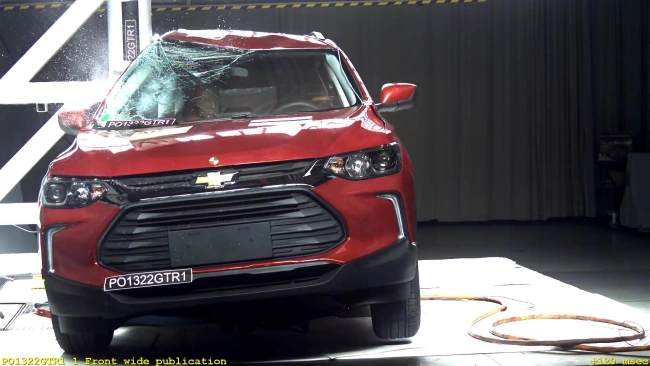 Crash Test Chevrolet Tracker Latin Ncap 2022 4