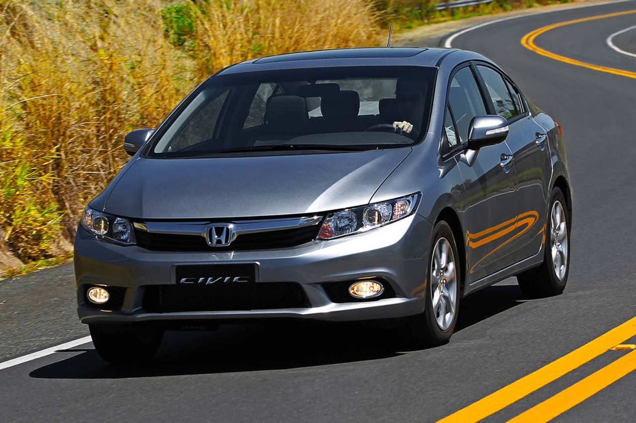 Honda+civic+2014 Destaque